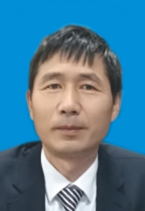 胡晓春 教务主任（中学高级教师）