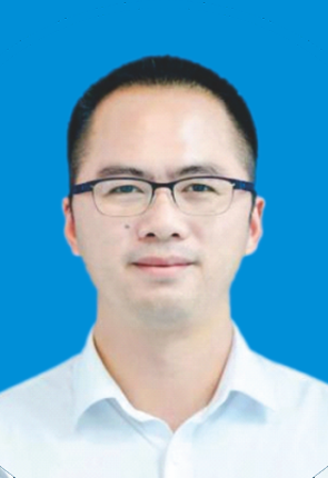 邝世乾 艺体主任（一级教师）